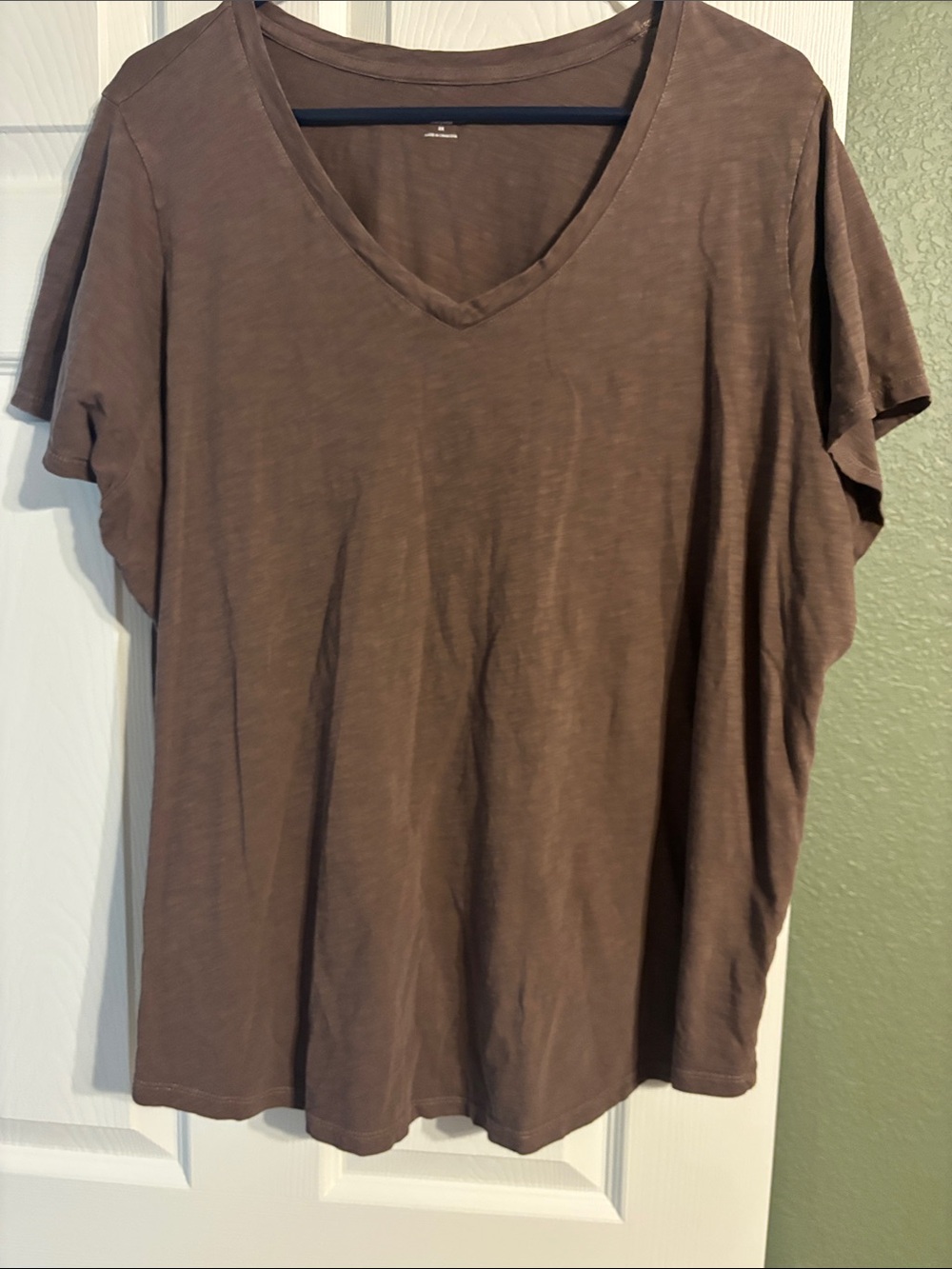 Old Navy Brown V-Neck Short Sleeve Tee